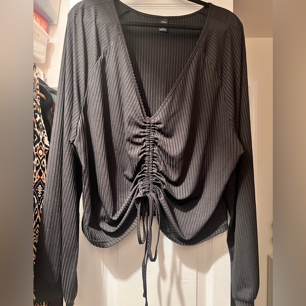Black Ruched Tie Crop Top